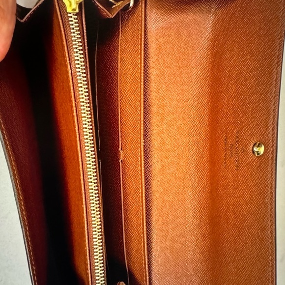 Authentic Louis Vuitton monogram Sarah - Picture 6 of 7